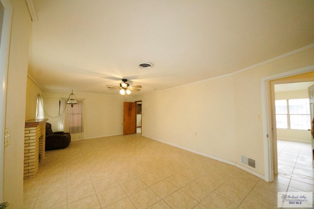 12776 State Highway 186, RAYMONDVILLE, Texas image 5