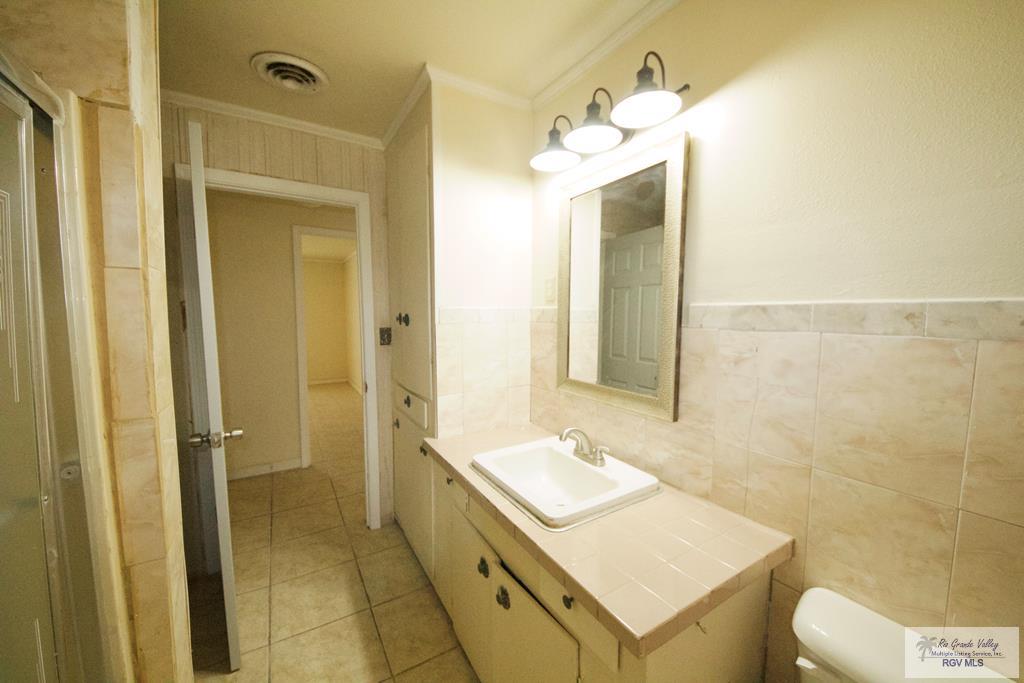 12776 State Highway 186, RAYMONDVILLE, Texas image 13