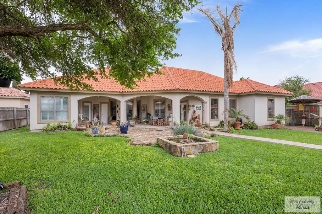 5512 Autumn Mist Ln, BROWNSVILLE, Texas image 2
