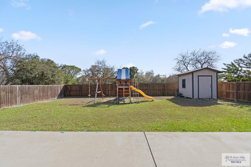 814 Micaela Drive, MERCEDES, Texas image 24