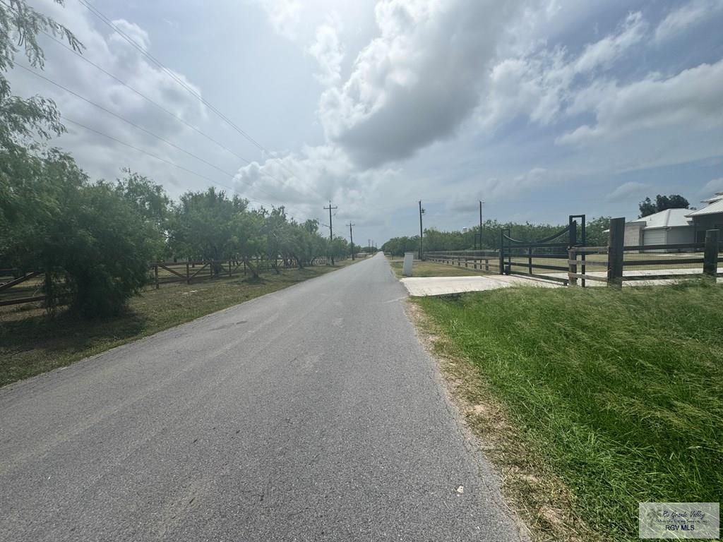 27389 Roberta Rd, SAN BENITO, Texas image 3