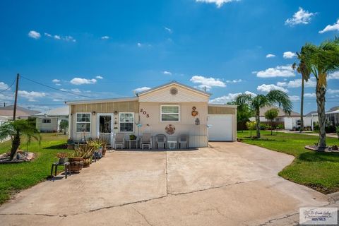 Mobile Home For Sale - 205 Cooper Ln<br/> LA FERIA, TX 78559