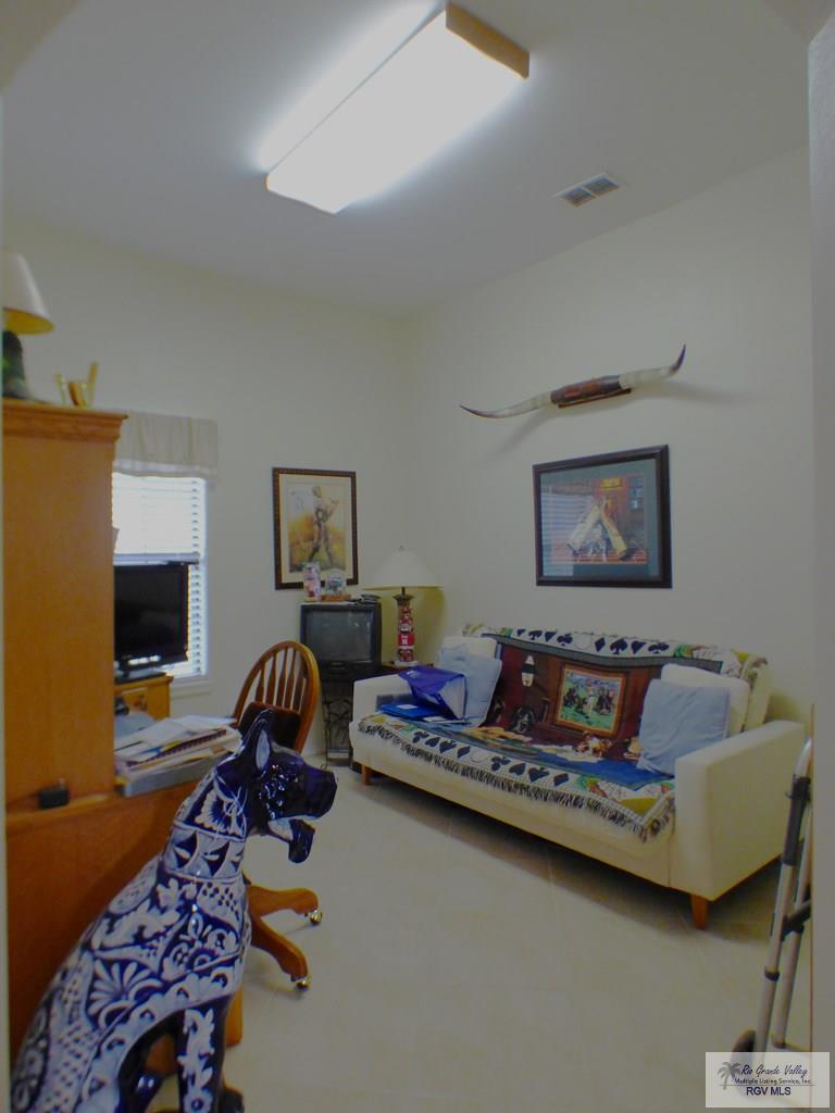 3319 Country Club Dr, EDINBURG, Texas image 6