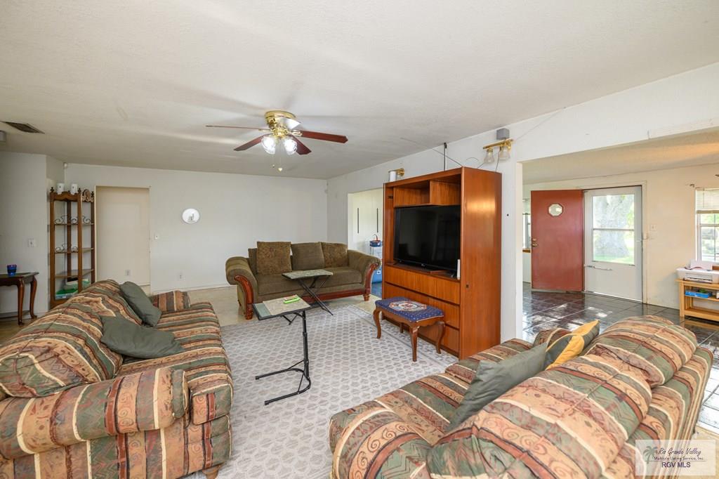 26354 N Kansas City Rd, LA FERIA, Texas image 4