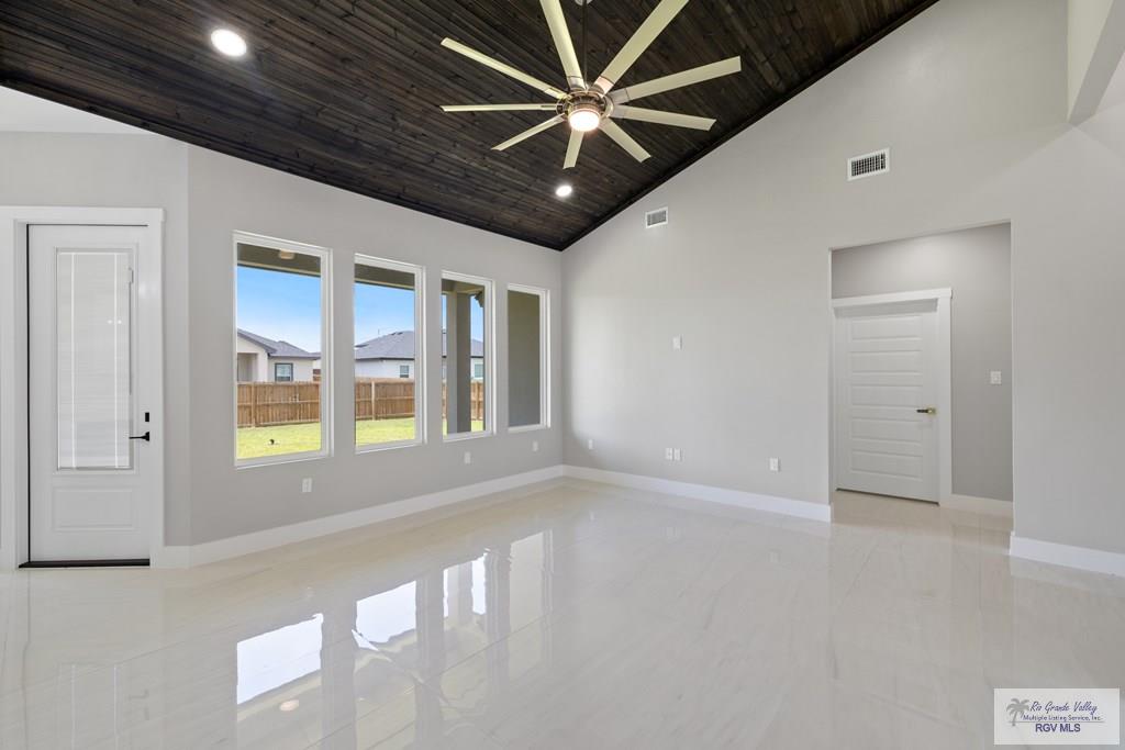 730 Beanka Dr, LA FERIA, Texas image 4