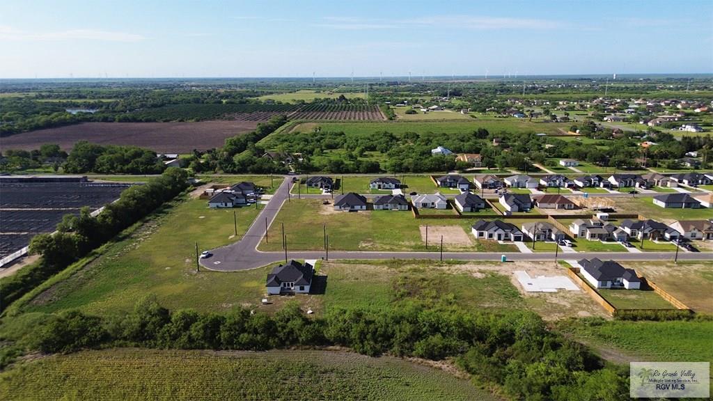 Nayeli St, LOS FRESNOS, Texas image 4