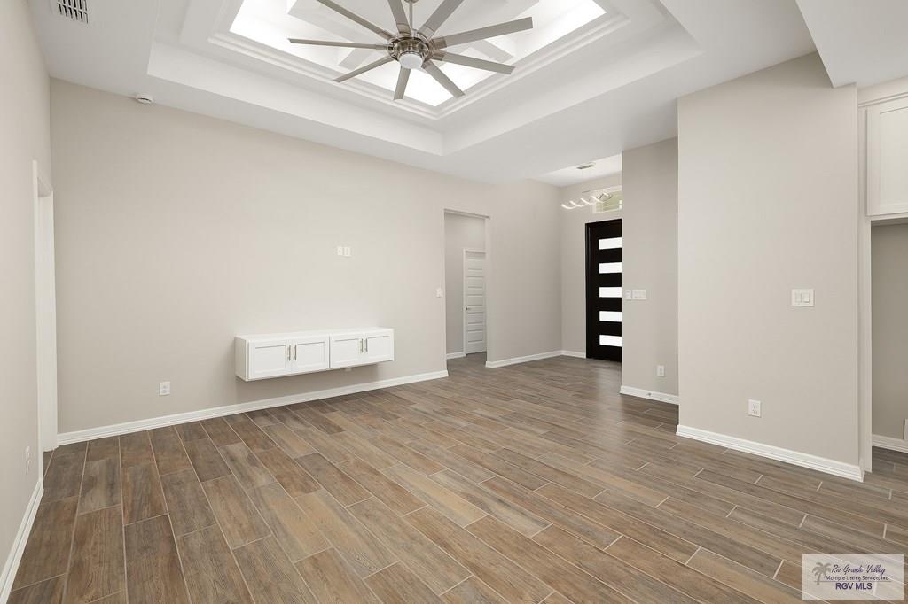 2200 Zinnia St, WESLACO, Texas image 2