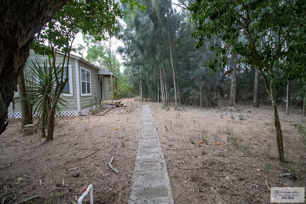 1224 N Illinois Ave, BROWNSVILLE, Texas image 11