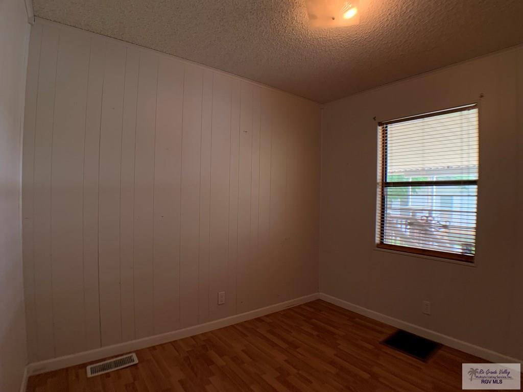 916 N Palmera Dr, LA FERIA, Texas image 9