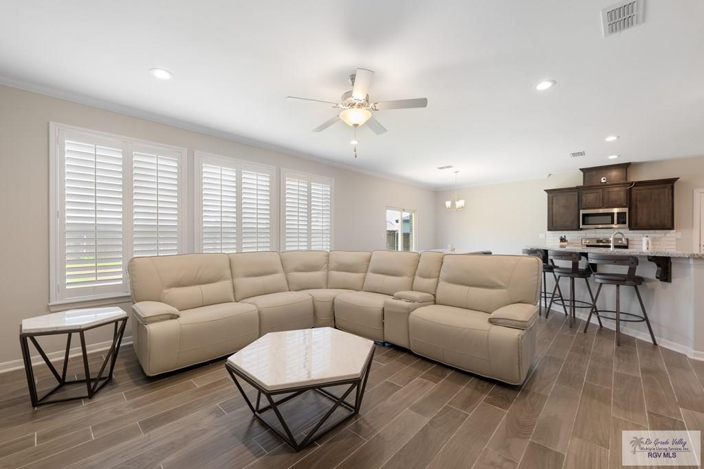 3704 Falcon Dr, MISSION, Texas image 5