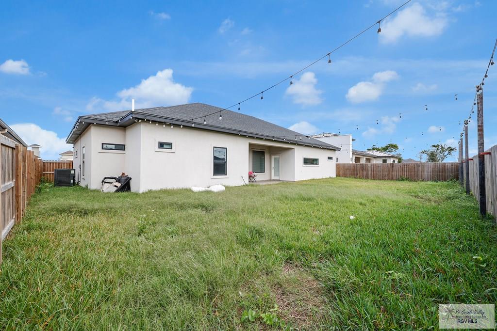 6124 Pipers Walk, BROWNSVILLE, Texas image 19