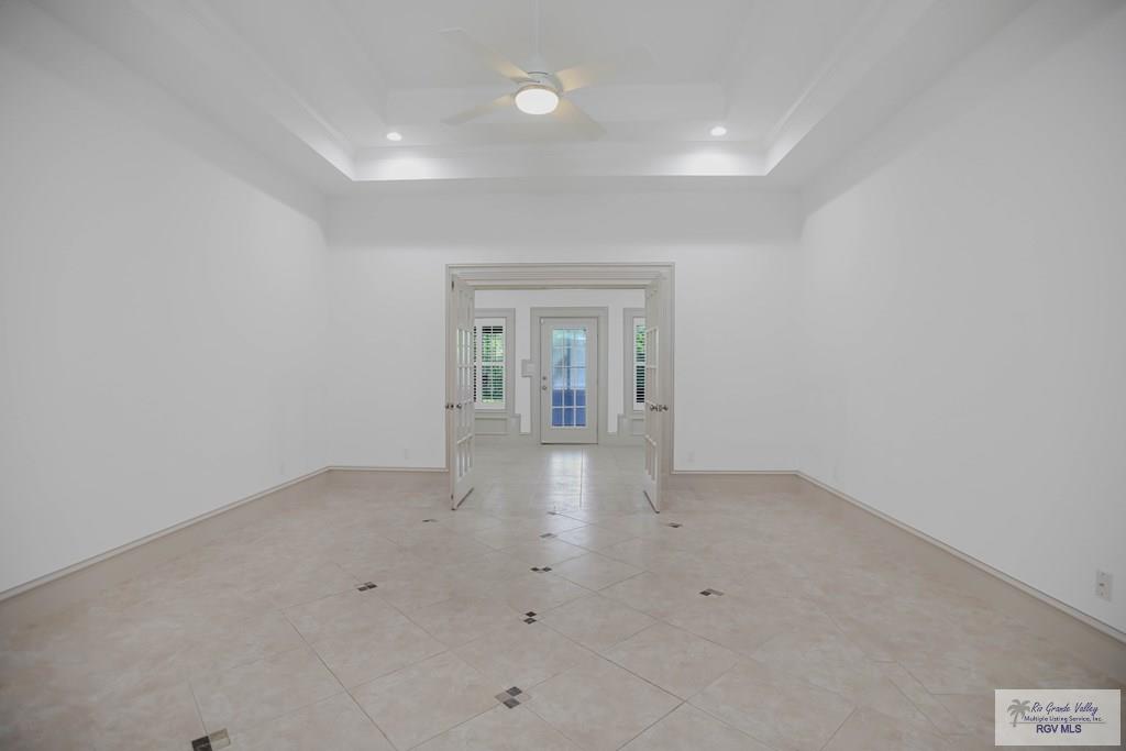 203 Parkview Cir, HARLINGEN, Texas image 15