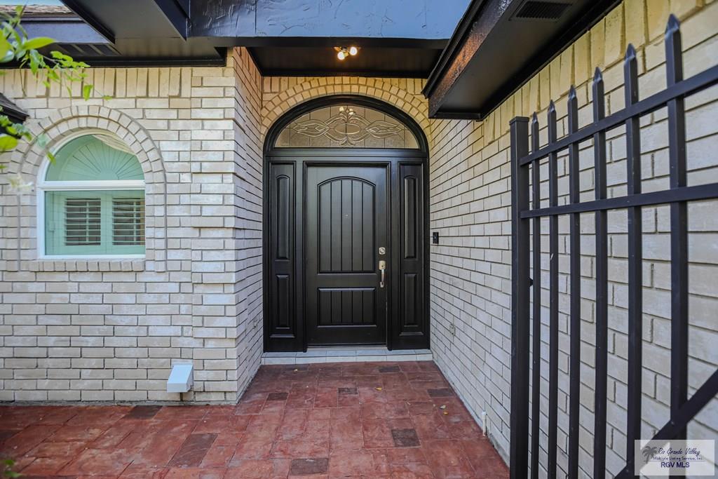 203 Parkview Cir, HARLINGEN, Texas image 5