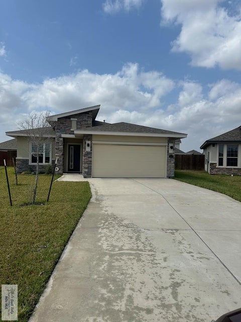Homes For Sale - 3725 Fugaz Dr<br/> HARLINGEN, TX 
