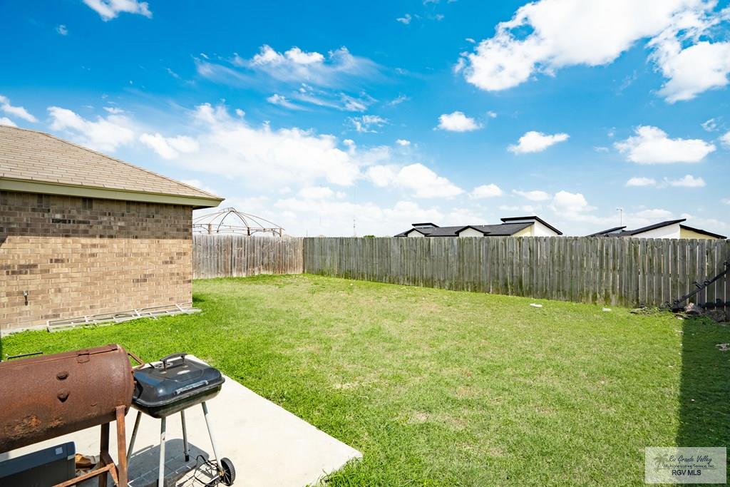 3292 Turquia St, BROWNSVILLE, Texas image 17