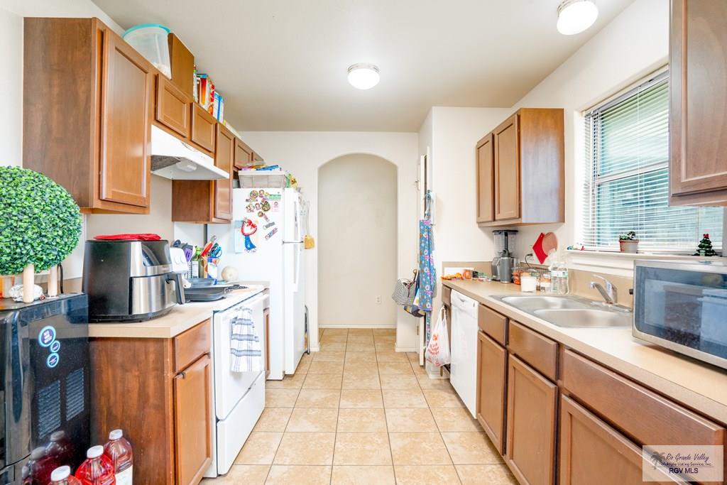 3292 Turquia St, BROWNSVILLE, Texas image 10