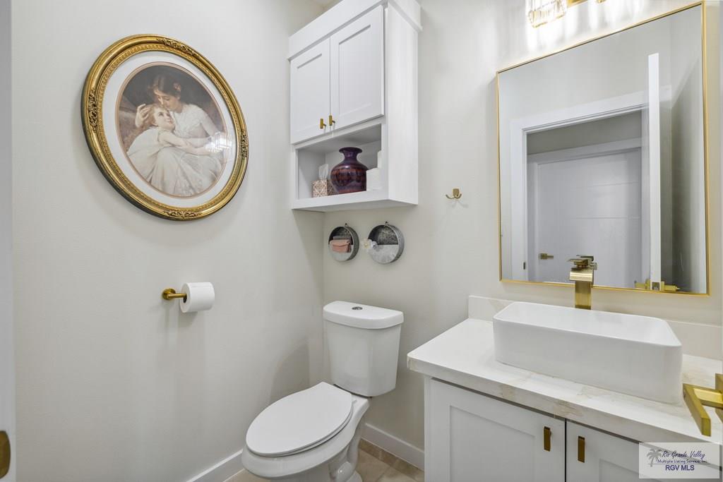 6221 Grapevine Loop, BROWNSVILLE, Texas image 7