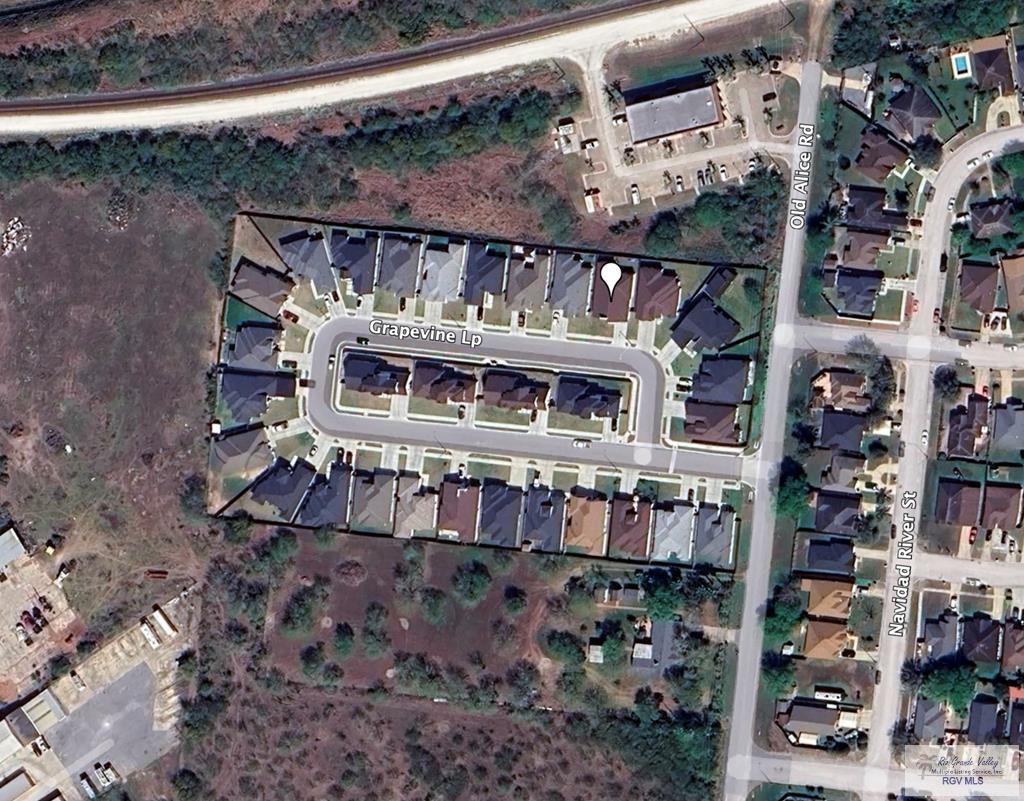 6221 Grapevine Loop, BROWNSVILLE, Texas image 18