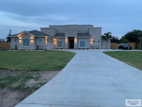 Homes For Sale - 25104 Teal Cir<br/> SAN BENITO, TX 78586