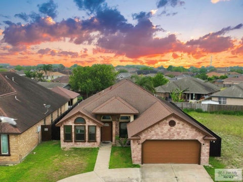 Homes For Sale - 2344 Sidney St<br/> Cameron County, BROWNSVILLE, TX 78520