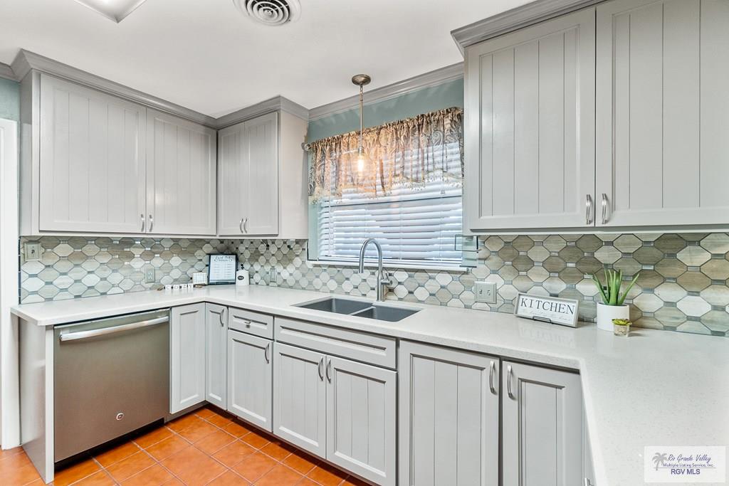 5325 S Palm Valley Dr, HARLINGEN, Texas image 5