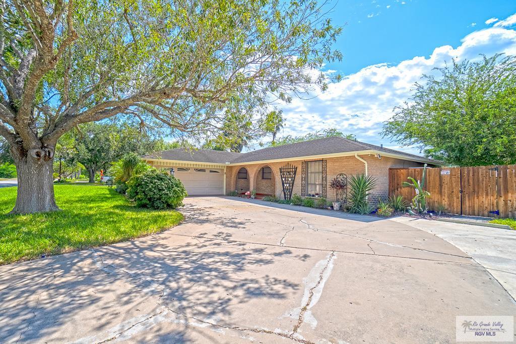 5325 S Palm Valley Dr, HARLINGEN, Texas image 2