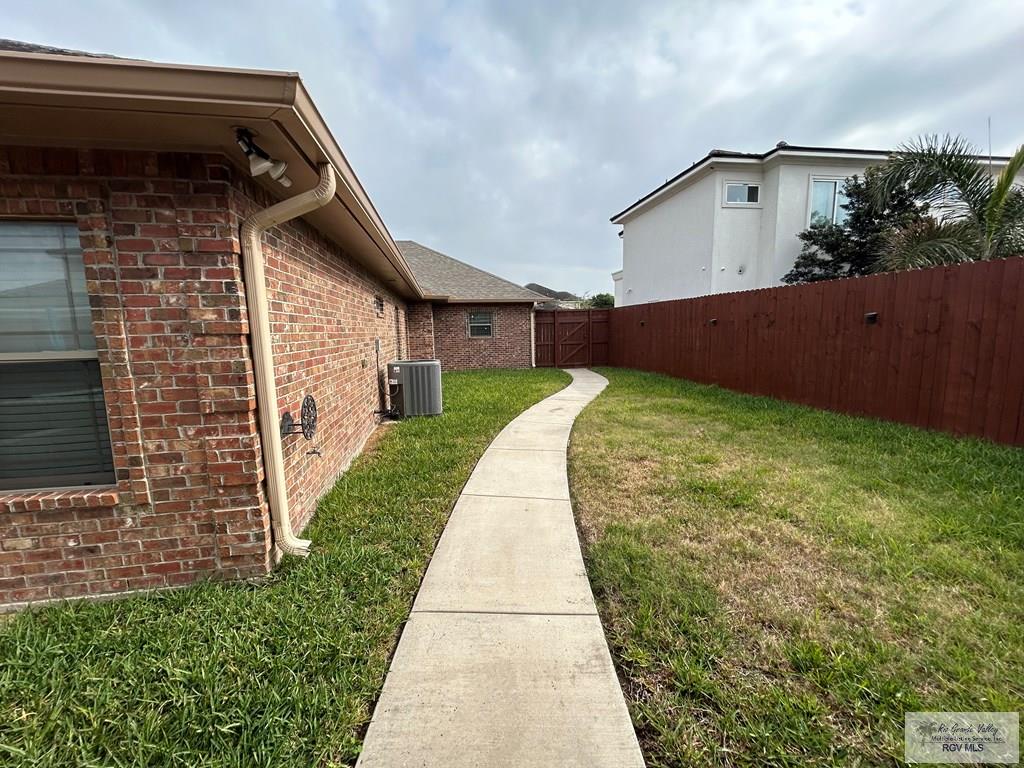 5443 Peppermill Run, BROWNSVILLE, Texas image 45