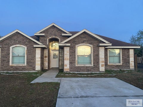 Homes For Sale - 7720 Sabal Palm Dr<br/> BROWNSVILLE, TX 78521