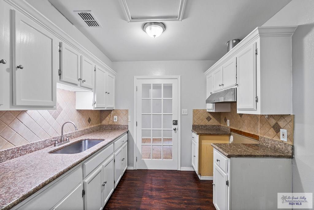 952 Rey Jaime St, BROWNSVILLE, Texas image 7