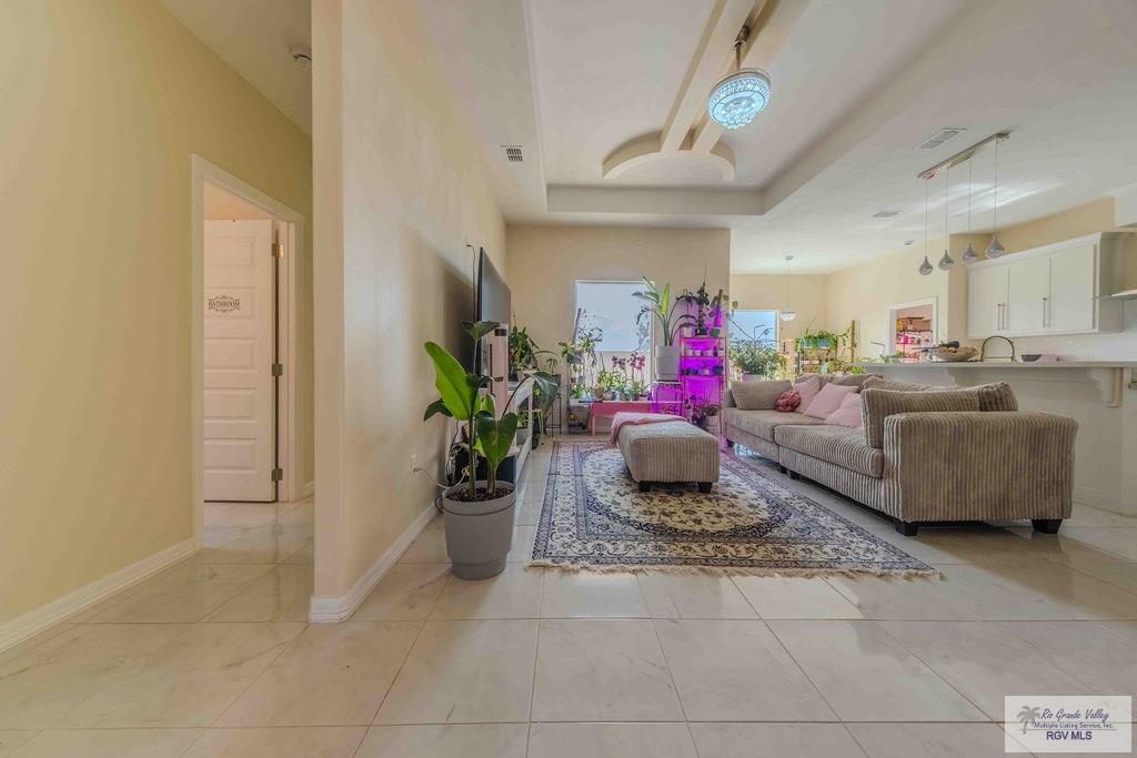 484 Balli Cir, LA FERIA, Texas image 6