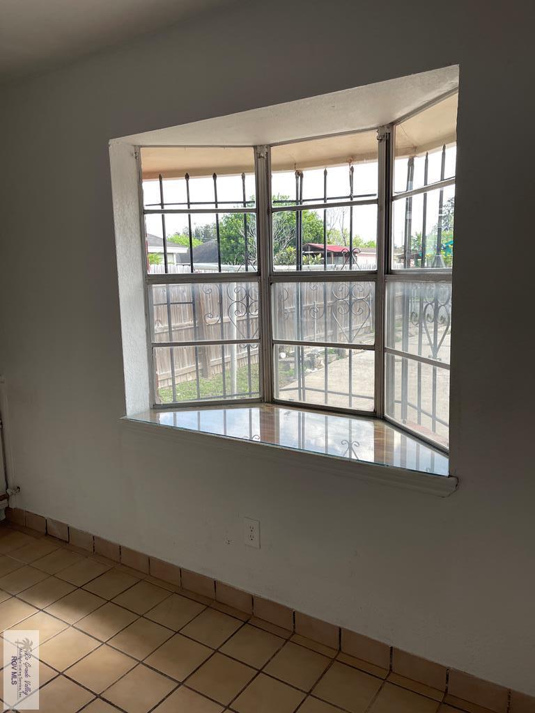 109 Dix Dr, BROWNSVILLE, Texas image 4