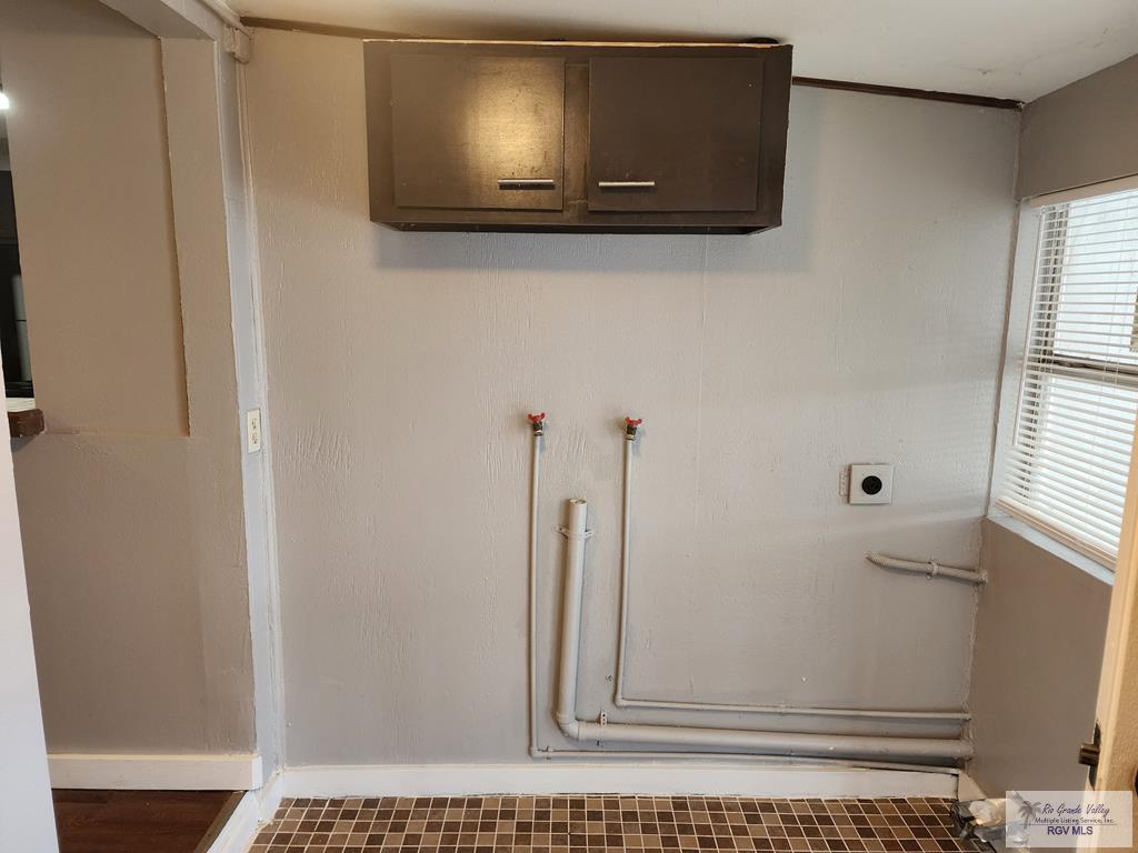 2625 Ruiz St, BROWNSVILLE, Texas image 9