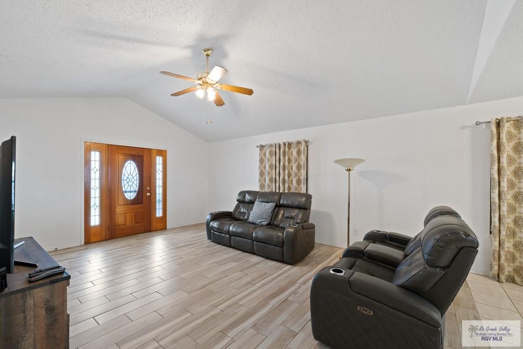 100 Pocahontas Dr #100, HARLINGEN, Texas image 13