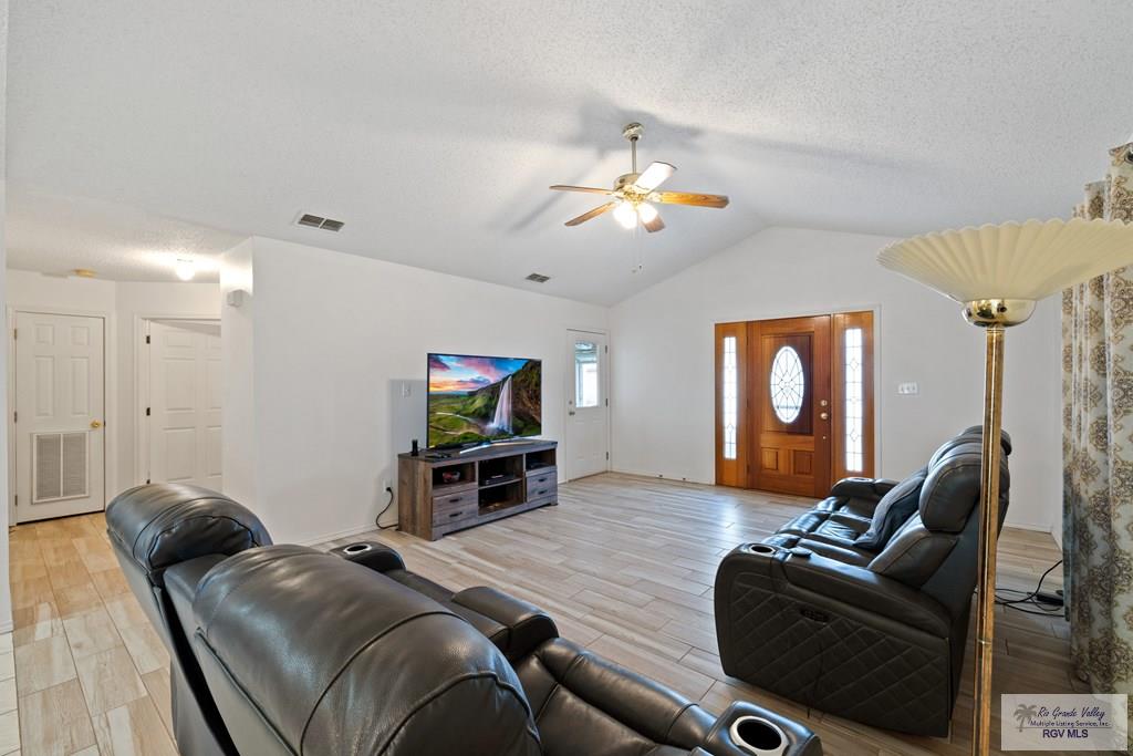 100 Pocahontas Dr #100, HARLINGEN, Texas image 14