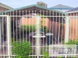14 Bahia Cir, BROWNSVILLE, Texas image 5