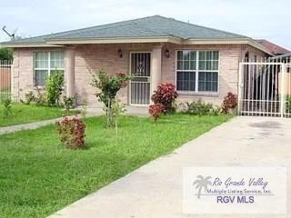 14 Bahia Cir, BROWNSVILLE, Texas image 2
