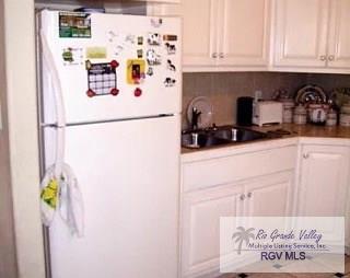 14 Bahia Cir, BROWNSVILLE, Texas image 11