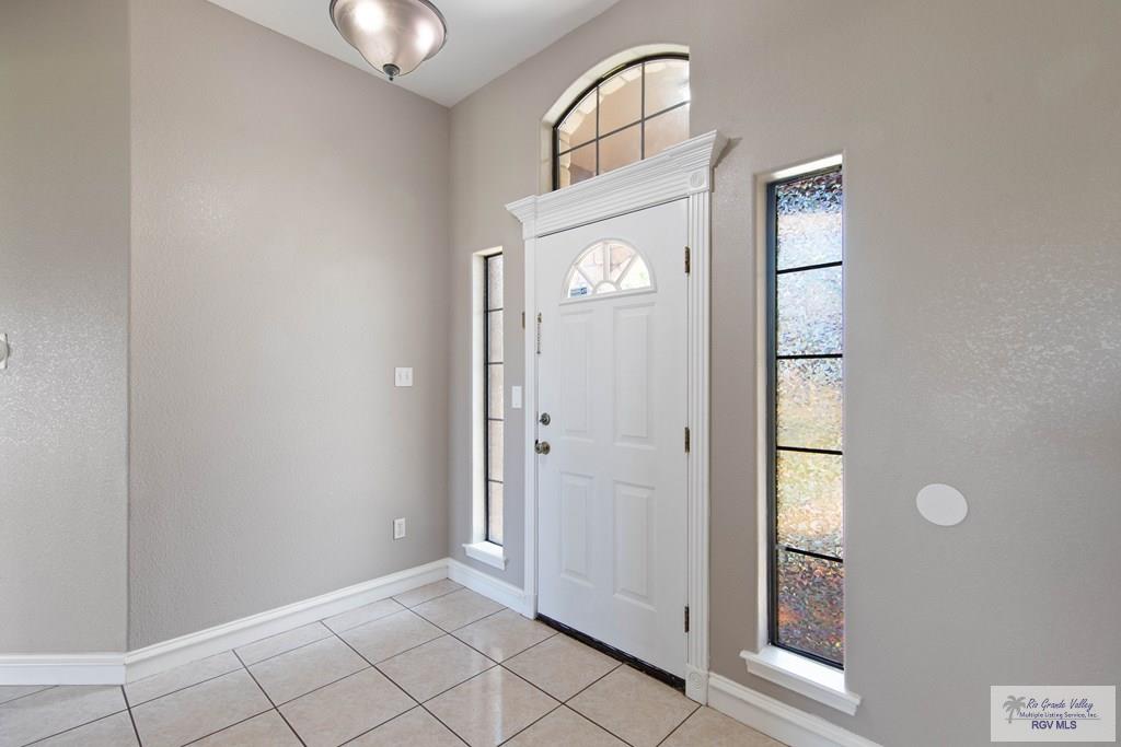 1031 Pasto Dr, LOS FRESNOS, Texas image 4
