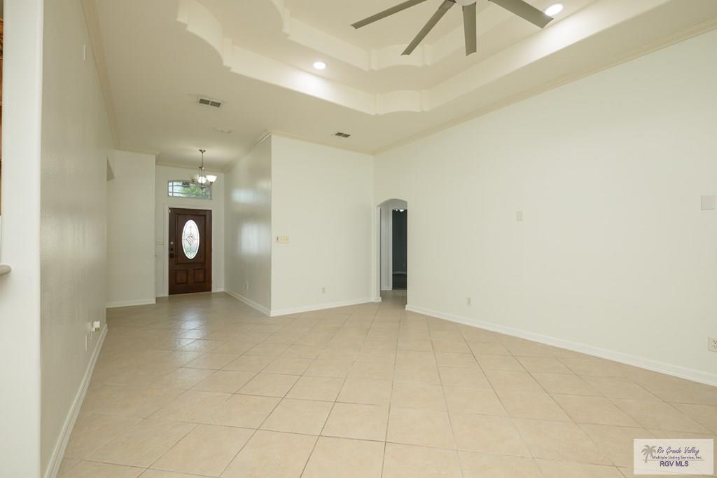 1710 Christian Cir, HARLINGEN, Texas image 2