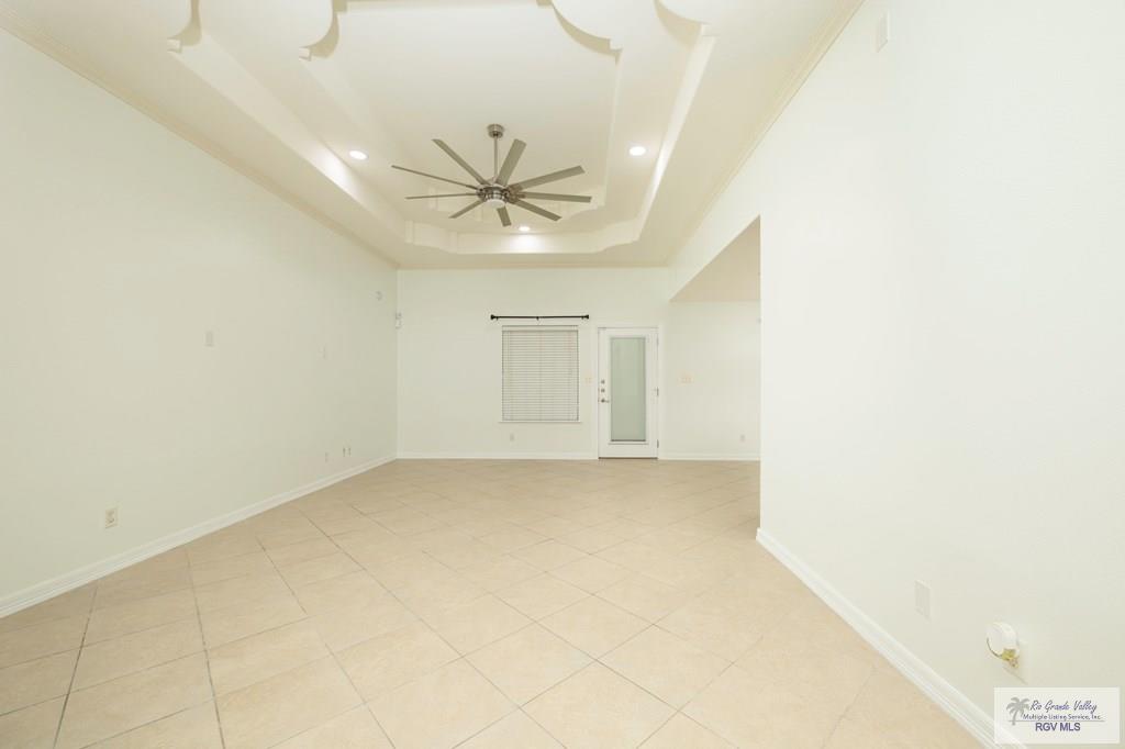 1710 Christian Cir, HARLINGEN, Texas image 9