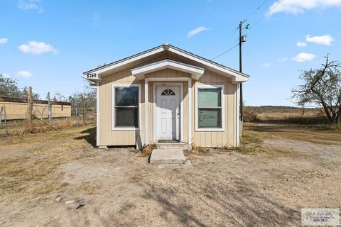 Homes For Sale - 8749 Oklahoma Ave<br/> BROWNSVILLE, TX 78521