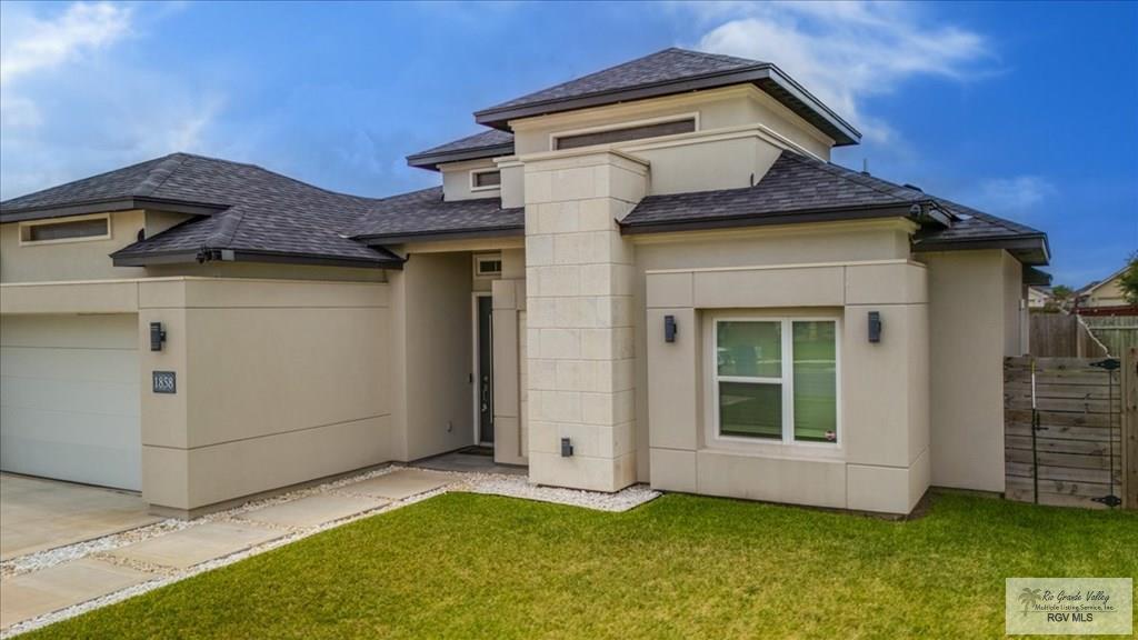 1858 Castillo St, OLMITO, Texas image 4