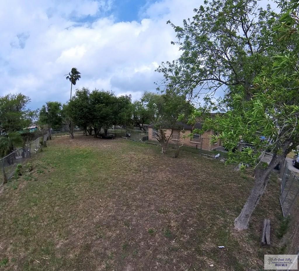 1245 Kelsey Dr, BROWNSVILLE, Texas image 2