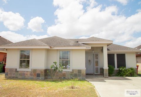 Homes For Sale - 7055 Blue Spruce St #30<br/> Cameron County, BROWNSVILLE, TX 78526