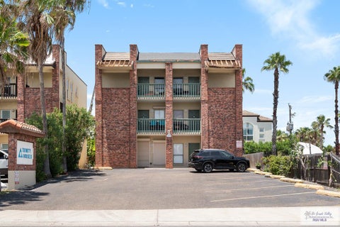 Condo For Sale - 104 E Verna Jean Dr #102<br/> SOUTH PADRE ISLAND, TX 78597