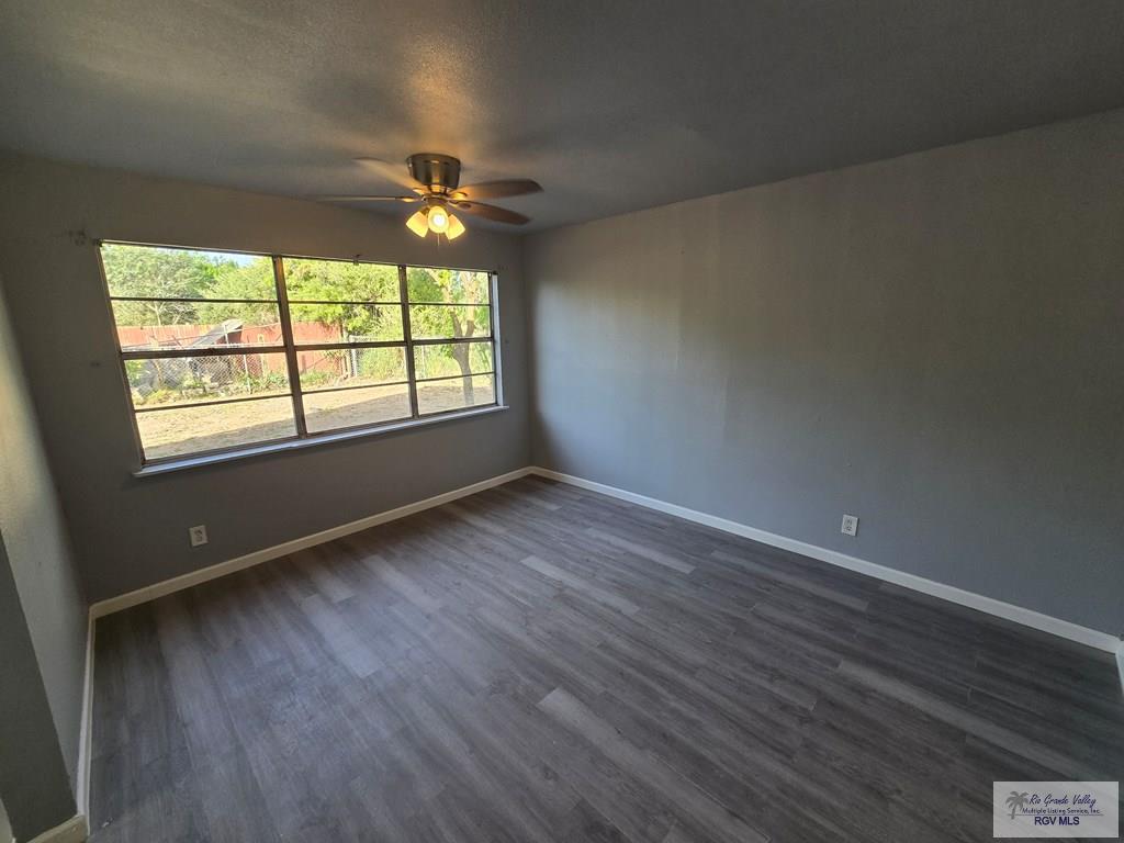 1228 Calle Milpa Verde, BROWNSVILLE, Texas image 14