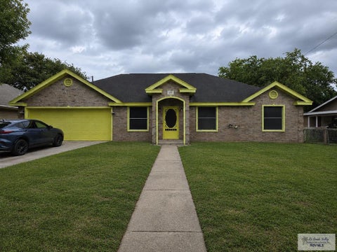 Homes For Sale - 610 Ave. B<br/> LA FERIA, TX 78559