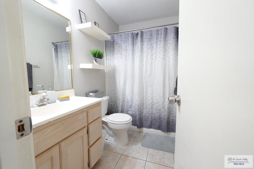 448 Rey Juan Carlos St, BROWNSVILLE, Texas image 11