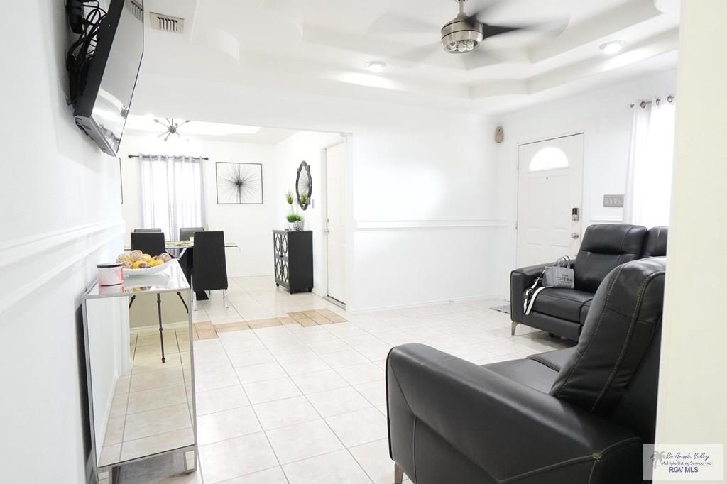448 Rey Juan Carlos St, BROWNSVILLE, Texas image 3