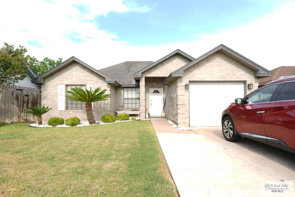 448 Rey Juan Carlos St, BROWNSVILLE, Texas image 1